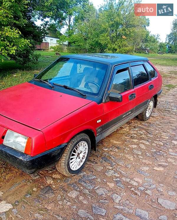 Хетчбек ВАЗ / Lada 2109 1990 в Єланці