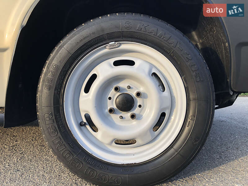 Хэтчбек ВАЗ / Lada 2109 2007 в Днепре фото 11 Хэтчбек ВАЗ / Lada 2109 2007 в Днепре