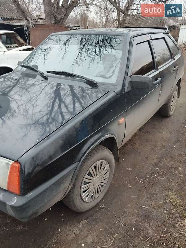 Хэтчбек ВАЗ / Lada 2109 1992 в Первомайске фото 4 Хэтчбек ВАЗ / Lada 2109 1992 в Первомайске