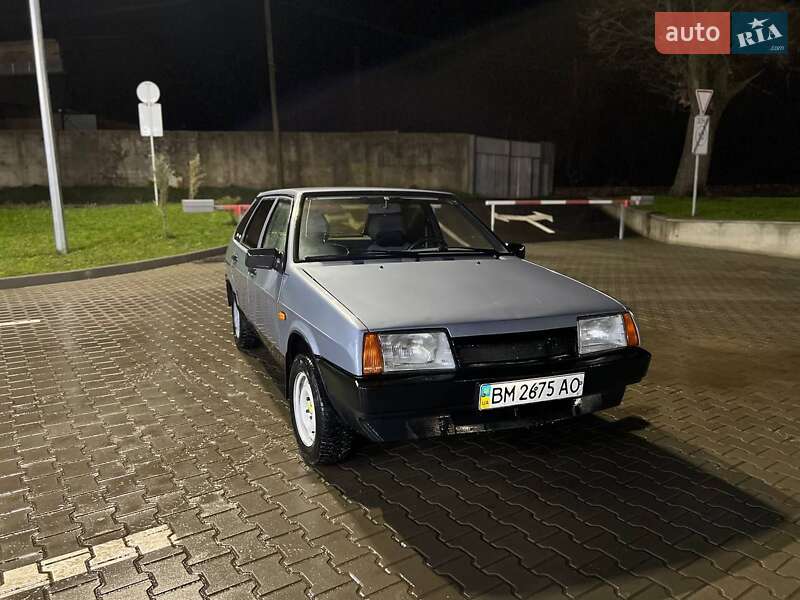 Хэтчбек ВАЗ / Lada 2109 2009 в Ромнах