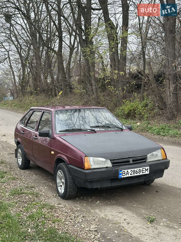 Хэтчбек ВАЗ / Lada 2109 2004 в Бершади