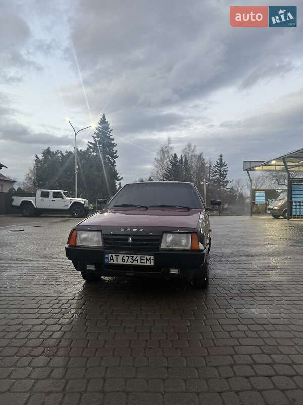 Хэтчбек ВАЗ / Lada 2109 2006 в Надворной