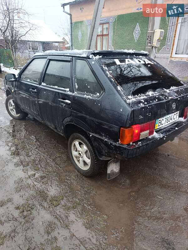 Хэтчбек ВАЗ / Lada 2109 2003 в Бродах