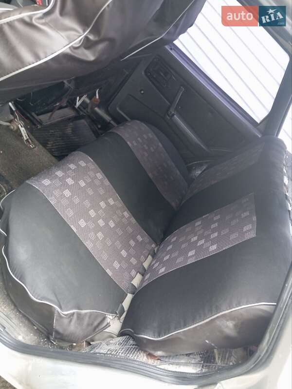 Хэтчбек ВАЗ / Lada 2109 1991 в Радомышле