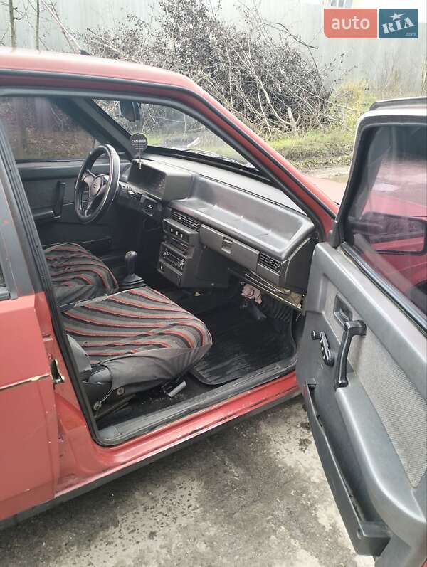 Хэтчбек ВАЗ / Lada 2109 1993 в Светловодске