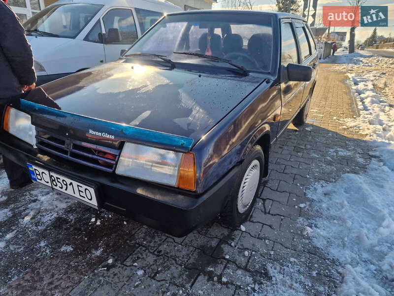 Хэтчбек ВАЗ / Lada 2109 1997 в Стрые