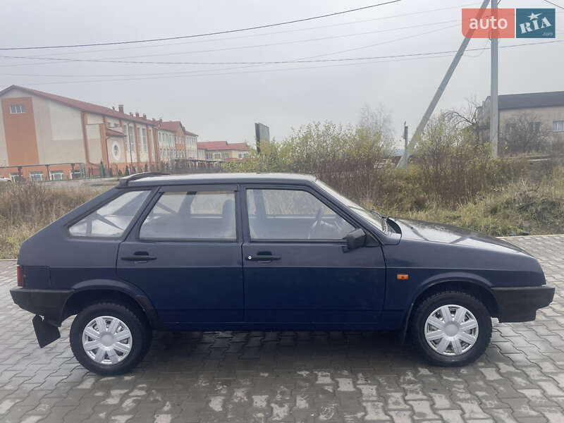 Хэтчбек ВАЗ / Lada 2109 2006 в Ковеле