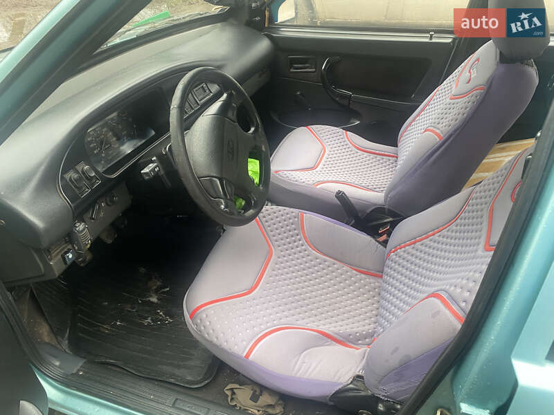 Хэтчбек ВАЗ / Lada 2109 1997 в Бучаче фото 4 Хэтчбек ВАЗ / Lada 2109 1997 в Бучаче