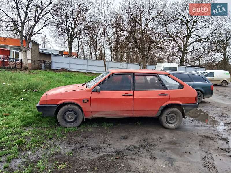 Хетчбек ВАЗ / Lada 2109 1991 в Первомайську
