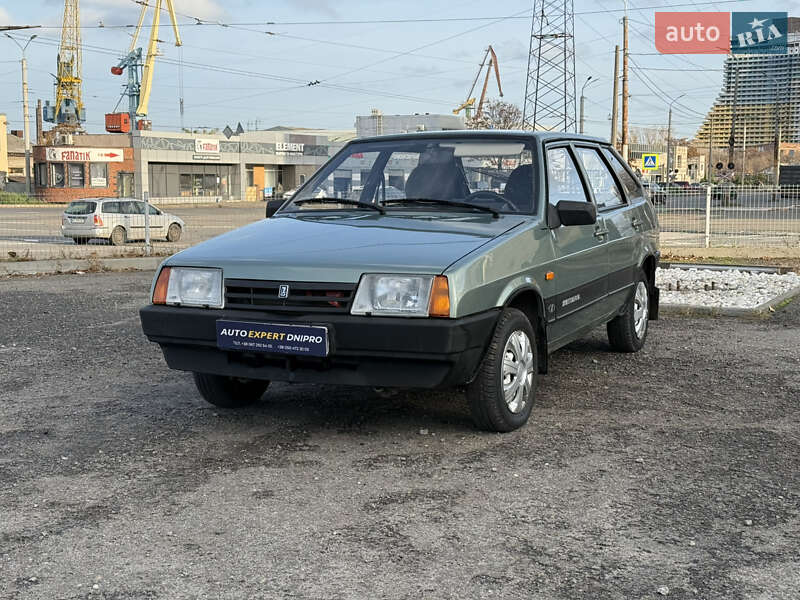 Хэтчбек ВАЗ / Lada 2109 2006 в Днепре