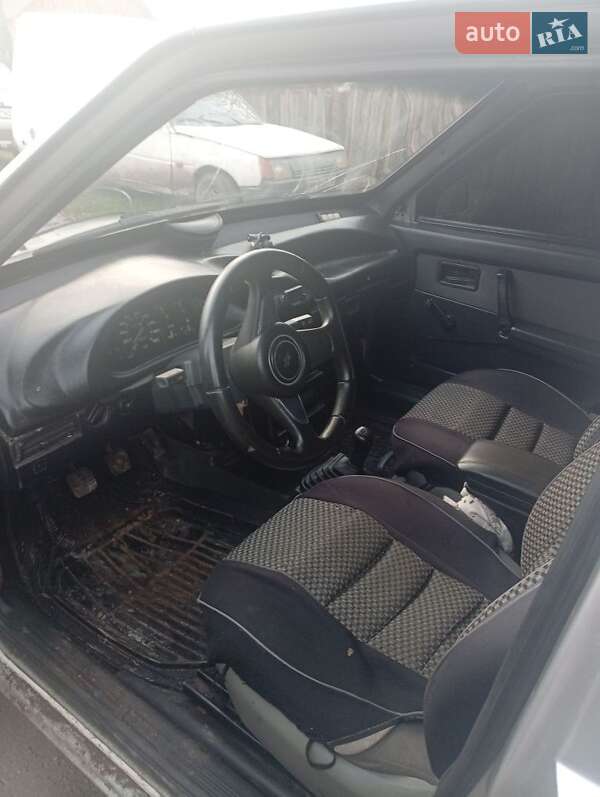 Хэтчбек ВАЗ / Lada 2109 1990 в Андрушевке