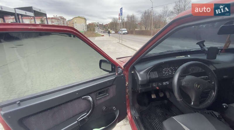 Хэтчбек ВАЗ / Lada 2109 1996 в Львове