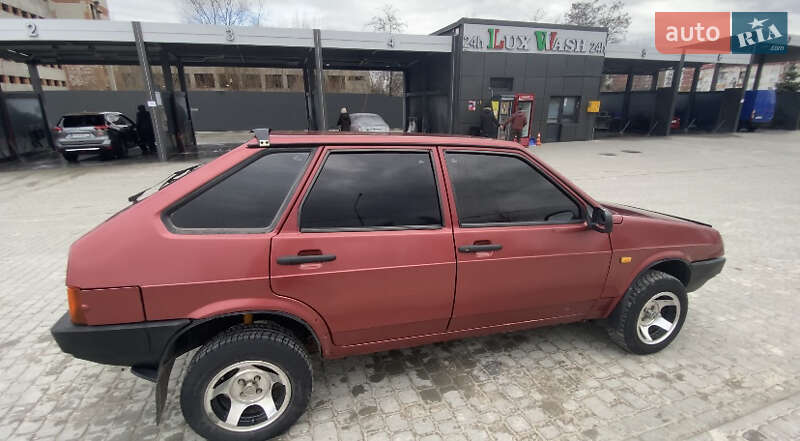 Хэтчбек ВАЗ / Lada 2109 1996 в Львове