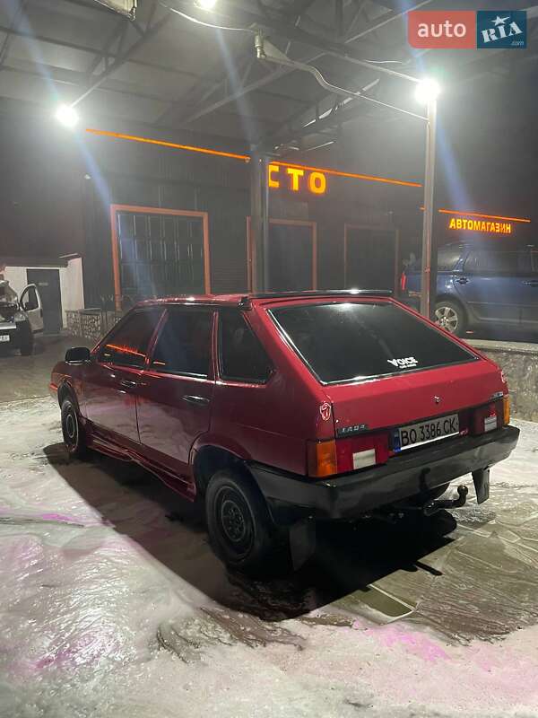 Хэтчбек ВАЗ / Lada 2109 1995 в Волочиске