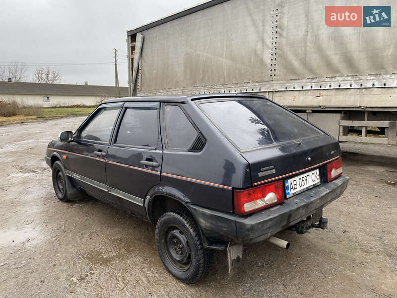 Хэтчбек ВАЗ / Lada 2109 1990 в Калиновке фото 2 Хэтчбек ВАЗ / Lada 2109 1990 в Калиновке
