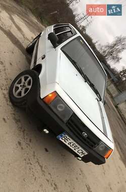 Хэтчбек ВАЗ 2109 1992 в Харькове