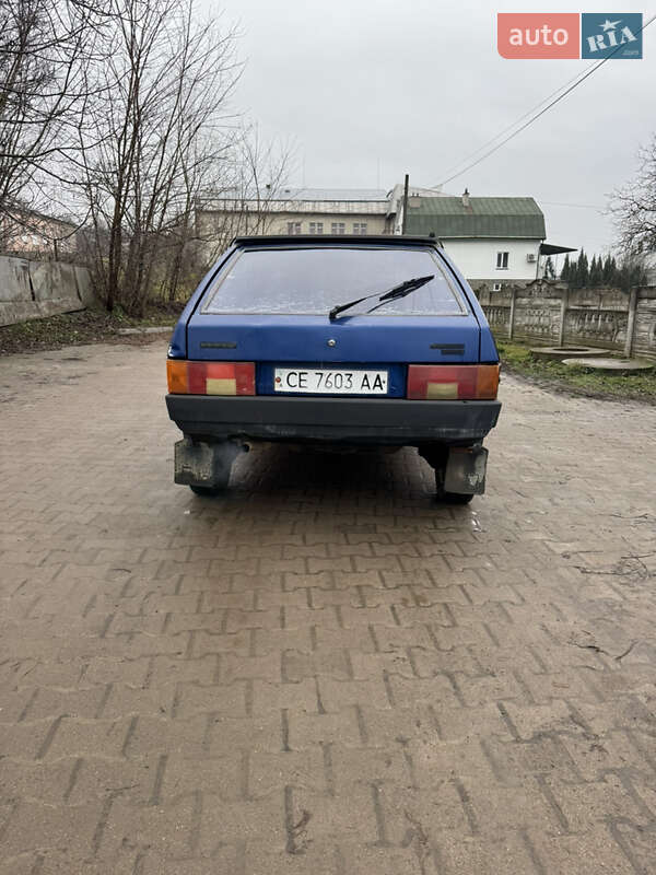 Хетчбек ВАЗ / Lada 2109 2001 в Чернівцях