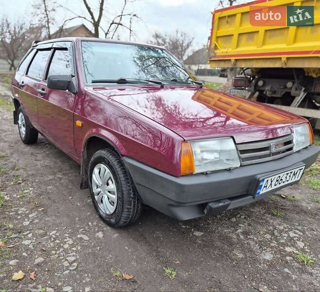 Хэтчбек ВАЗ / Lada 2109 2005 в Харькове