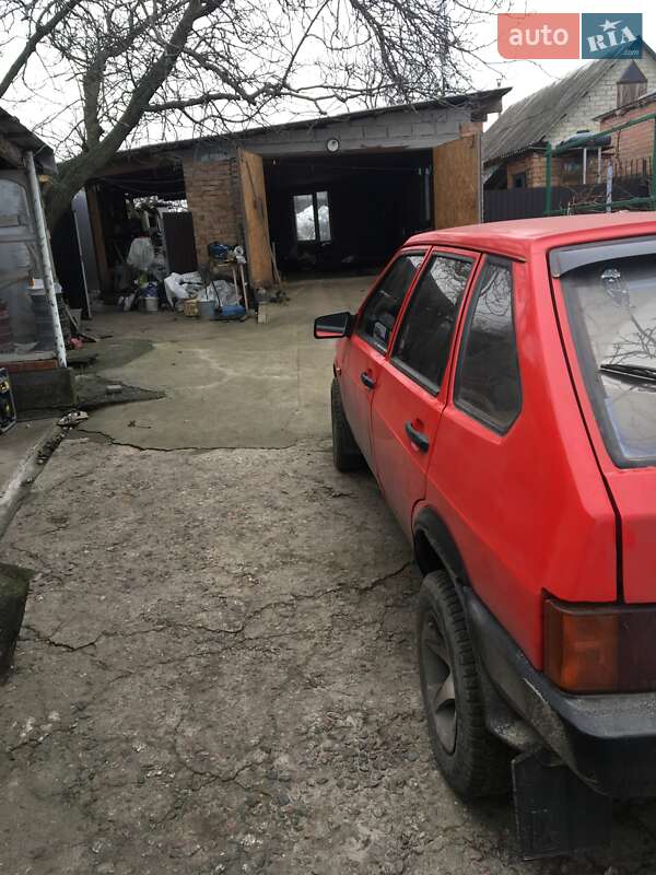 Хэтчбек ВАЗ / Lada 2109 1992 в Кропивницком фото 5 Хэтчбек ВАЗ / Lada 2109 1992 в Кропивницком