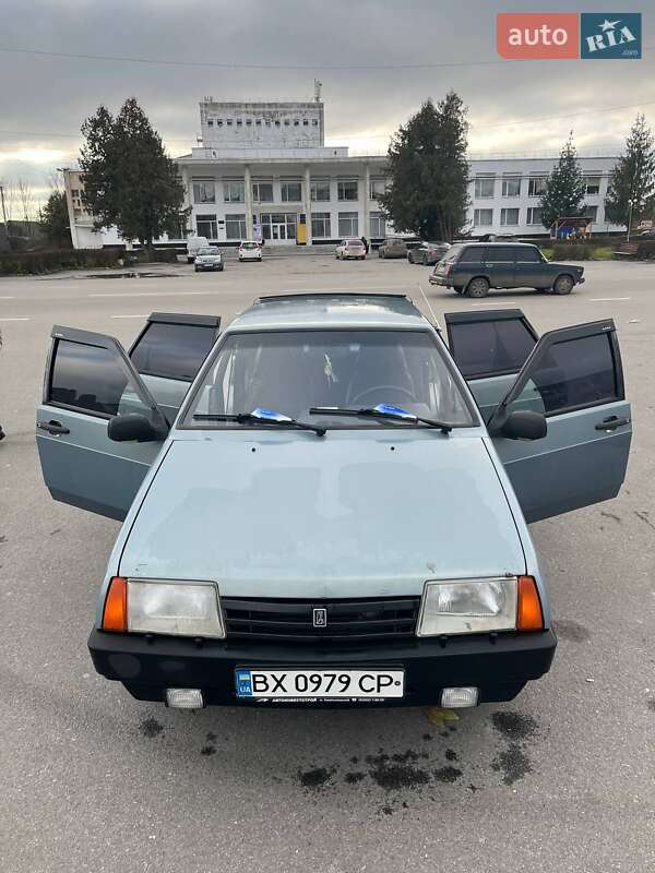 Хетчбек ВАЗ / Lada 2109 2002 в Полонному фото 3 Хетчбек ВАЗ / Lada 2109 2002 в Полонному