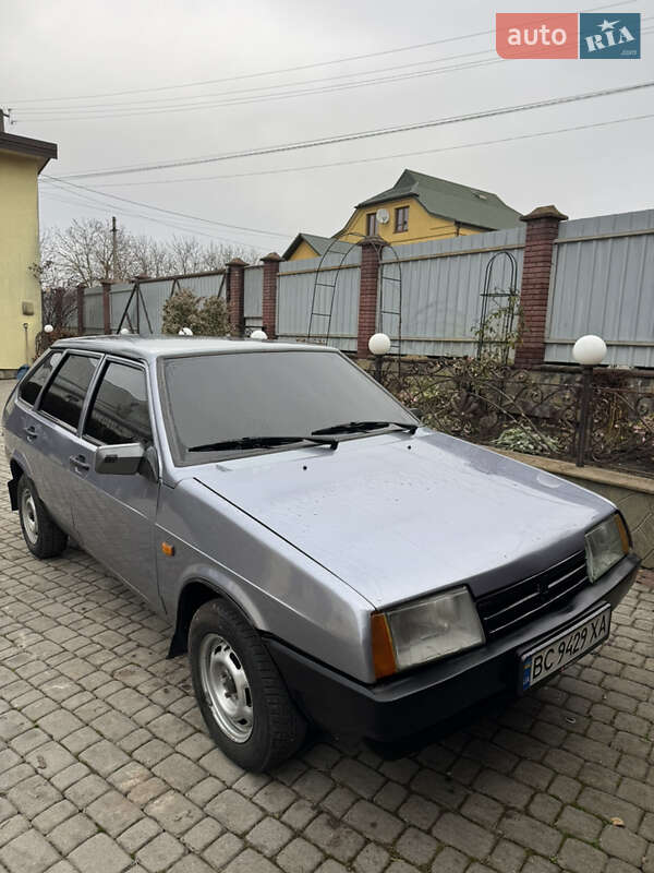 Хэтчбек ВАЗ / Lada 2109 2006 в Львове фото 4 Хэтчбек ВАЗ / Lada 2109 2006 в Львове