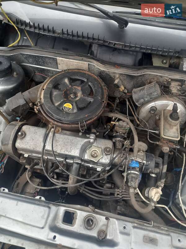 Хэтчбек ВАЗ / Lada 2109 2002 в Маньковке фото 12 Хэтчбек ВАЗ / Lada 2109 2002 в Маньковке