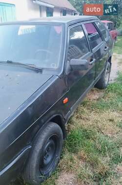 Хэтчбек ВАЗ / Lada 2109 1990 в Бердичеве