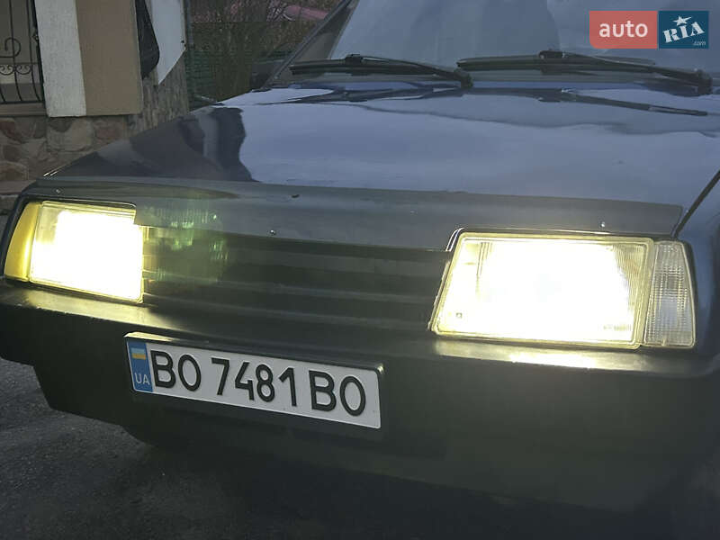 Хэтчбек ВАЗ / Lada 2109 2006 в Бродах