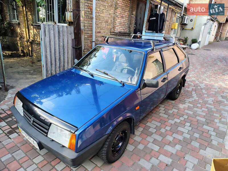 Хэтчбек ВАЗ / Lada 2109 2005 в Запорожье