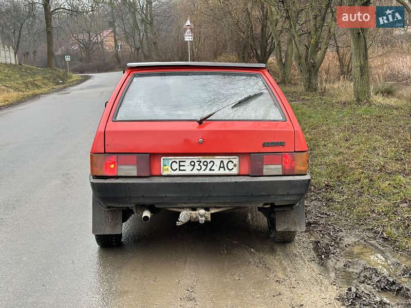 Хэтчбек ВАЗ / Lada 2109 1992 в Черновцах
