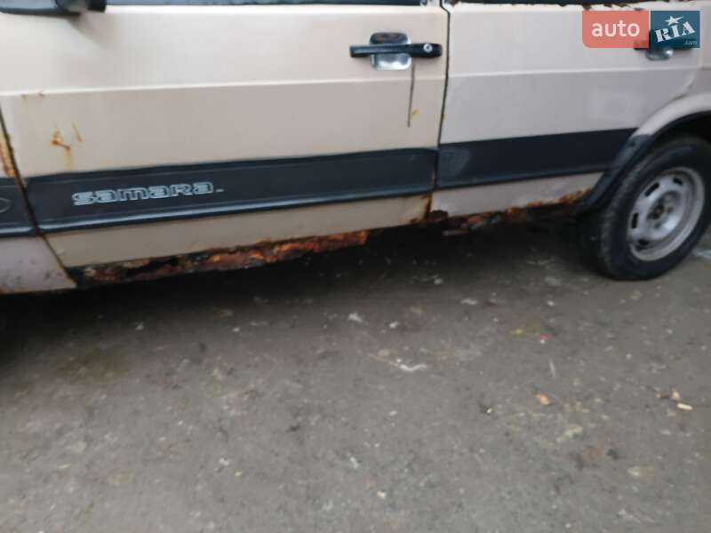 Хэтчбек ВАЗ / Lada 2109 1992 в Львове фото 10 Хэтчбек ВАЗ / Lada 2109 1992 в Львове