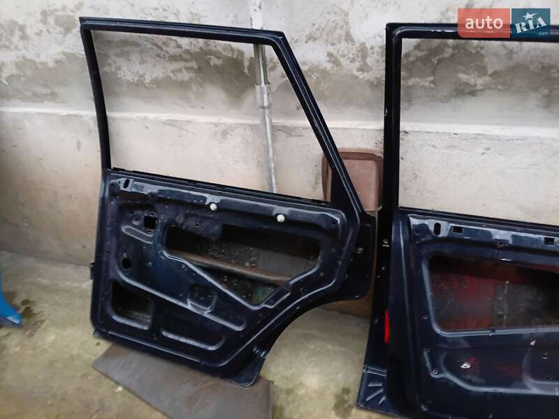 Хэтчбек ВАЗ / Lada 2109 1992 в Львове фото 26 Хэтчбек ВАЗ / Lada 2109 1992 в Львове