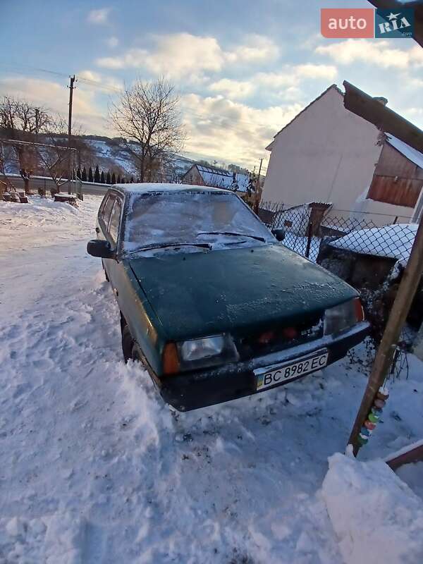 Хетчбек ВАЗ / Lada 2109 1989 в Бібрці