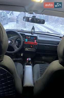 Хетчбек ВАЗ / Lada 2109 2004 в Харкові