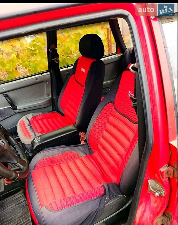 Хэтчбек ВАЗ / Lada 2109 1990 в Новоукраинке фото 3 Хэтчбек ВАЗ / Lada 2109 1990 в Новоукраинке