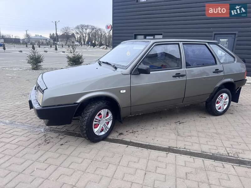 ВАЗ / Lada 2109 2005