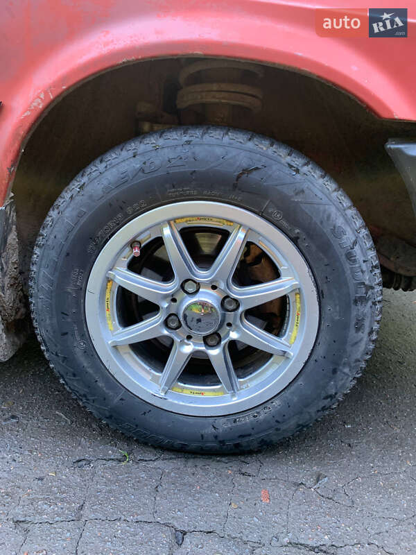 Хэтчбек ВАЗ / Lada 2109 1997 в Белзе