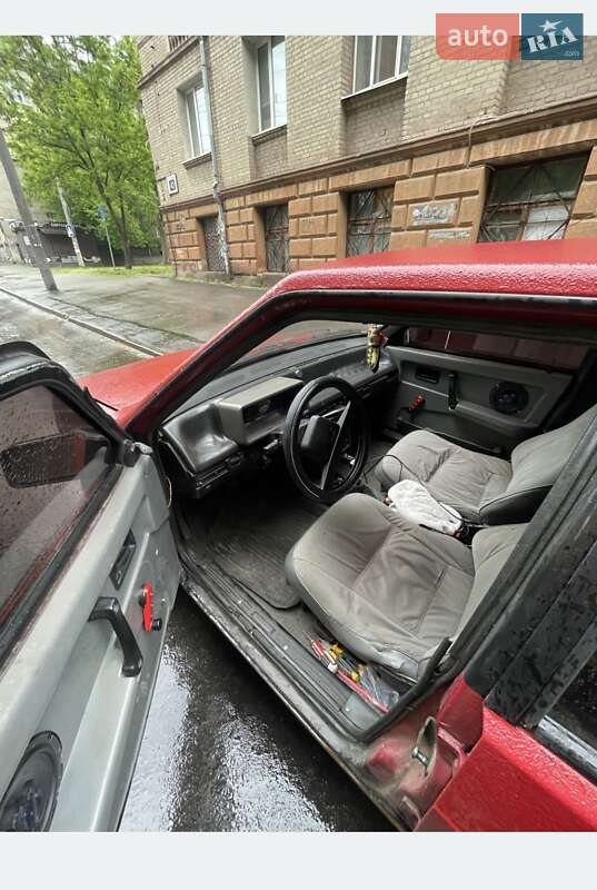 Хэтчбек ВАЗ / Lada 2109 1990 в Вольнянске фото 6 Хэтчбек ВАЗ / Lada 2109 1990 в Вольнянске