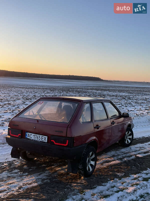 Хэтчбек ВАЗ / Lada 2109 2004 в Луцке фото 5 Хэтчбек ВАЗ / Lada 2109 2004 в Луцке
