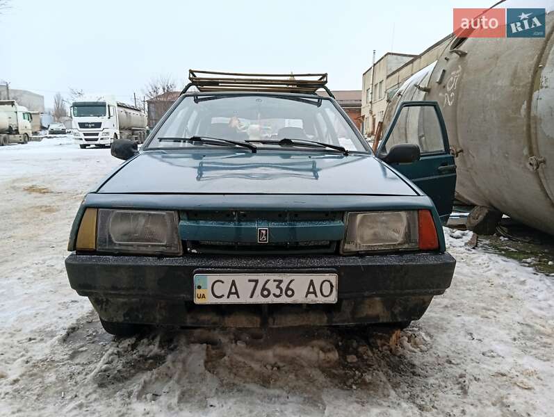 Хэтчбек ВАЗ / Lada 2109 1989 в Гайсине фото 6 Хэтчбек ВАЗ / Lada 2109 1989 в Гайсине