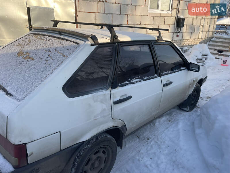 Хэтчбек ВАЗ / Lada 2109 1988 в Олевске фото 4 Хэтчбек ВАЗ / Lada 2109 1988 в Олевске