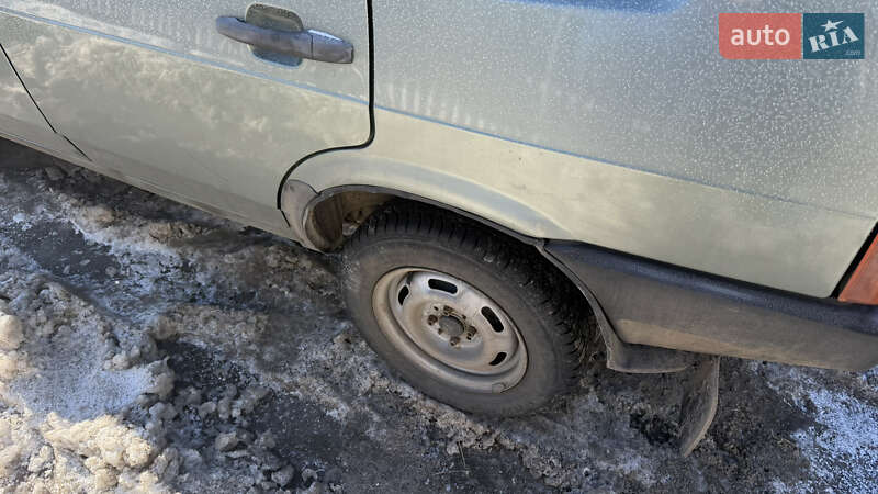 Хэтчбек ВАЗ / Lada 2109 2008 в Луцке