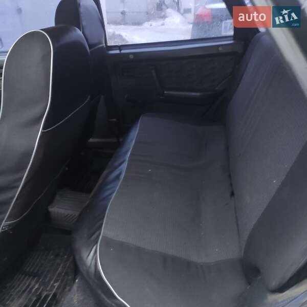 Хэтчбек ВАЗ / Lada 2109 2000 в Калуше фото 5 Хэтчбек ВАЗ / Lada 2109 2000 в Калуше