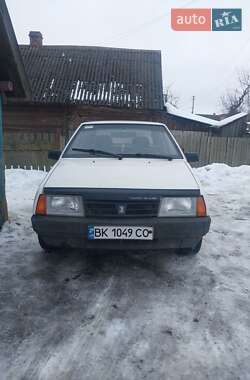 Хетчбек ВАЗ 2109 1989 в Дубровиці