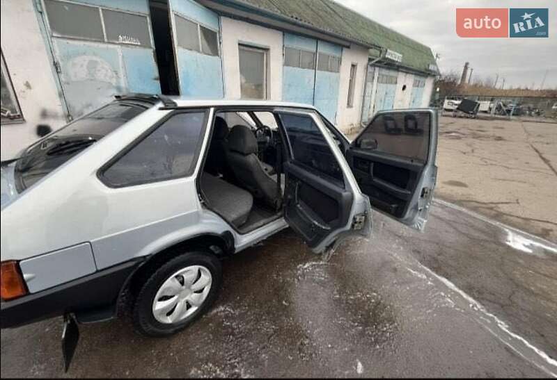 Хэтчбек ВАЗ / Lada 2109 2006 в Корце фото 9 Хэтчбек ВАЗ / Lada 2109 2006 в Корце