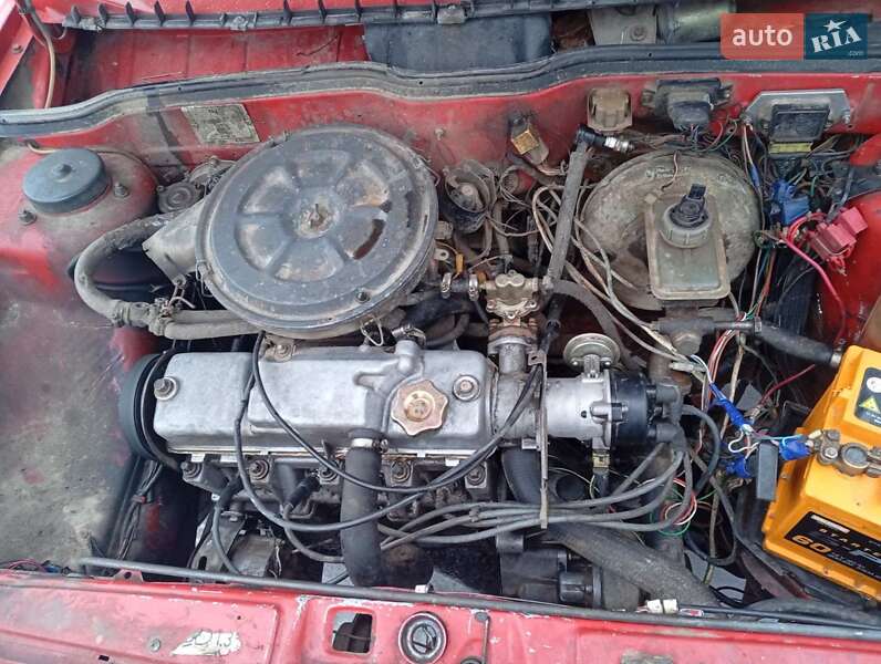 Хэтчбек ВАЗ / Lada 2109 1990 в Летичеве