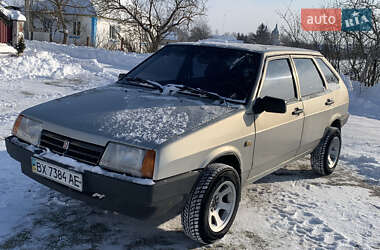 Хэтчбек ВАЗ 2109 2006 в Волочиске