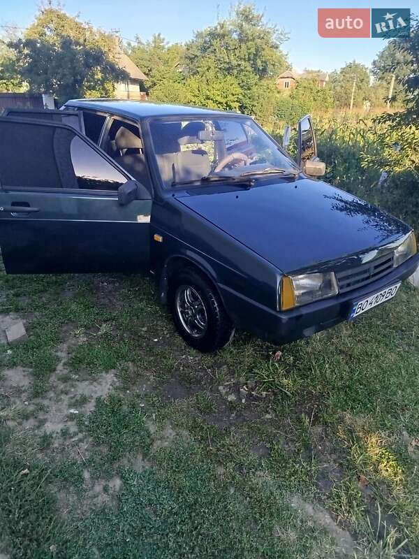 Хэтчбек ВАЗ / Lada 2109 2005 в Бучаче