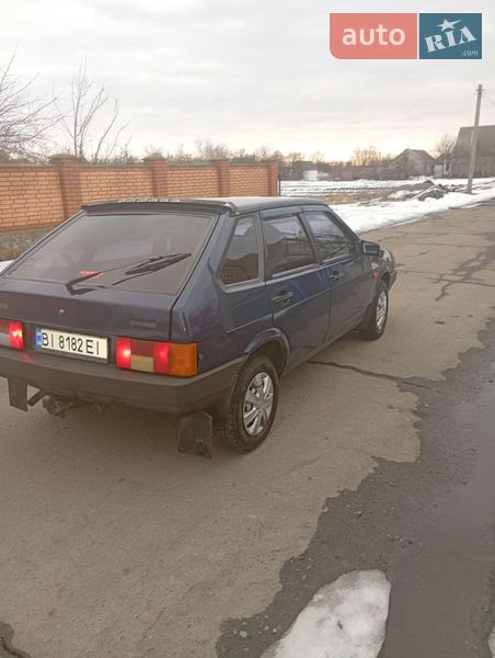 Хэтчбек ВАЗ / Lada 2109 2006 в Семеновке