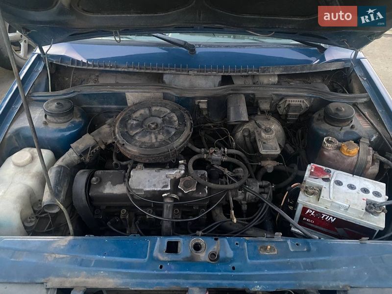 Хэтчбек ВАЗ / Lada 2109 2001 в Лубнах